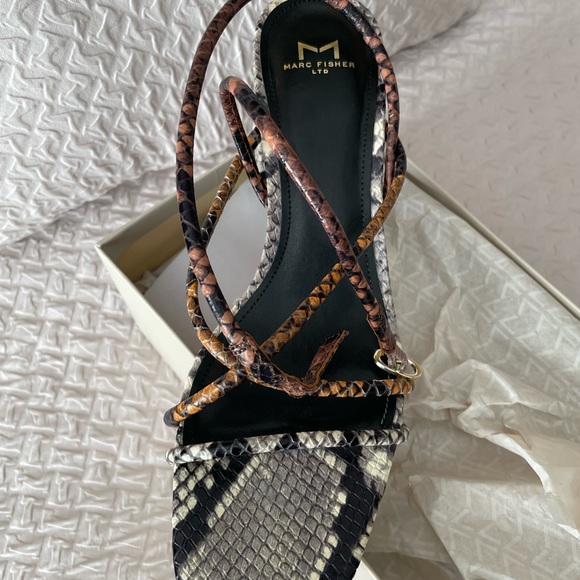 Marc Fisher Sandals #7 Brand New. - Picture 2 of 8